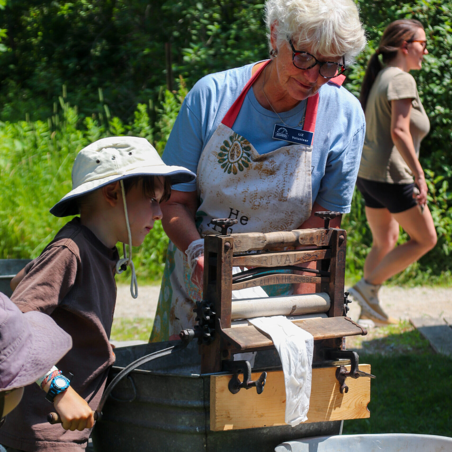 Wringing Laundry