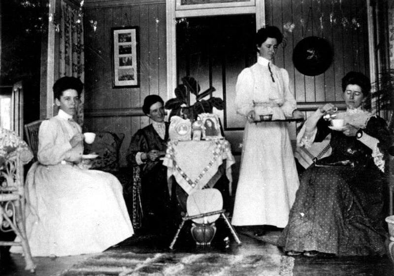 Tea Time 1900s and 1910s (9)